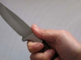 В Кременчуге 25-летний парень «пырнул» ножом человека на улице