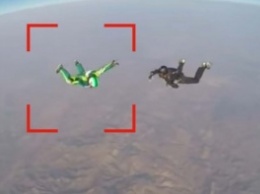 Тренер: Повторять прыжок с высоты 7600 метров без парашюта нет смысла