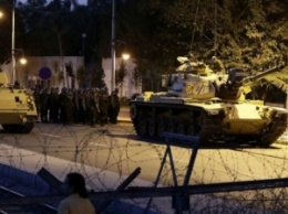 В Турции арестовали 33 высокопоставленных чиновников