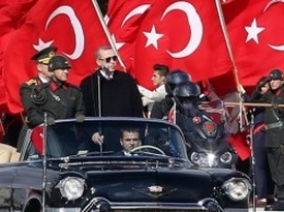 Эрдоган усилил контроль президента и премьера над армией