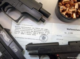В этом году немцы подали более 402 тысяч заявлений на получение лицензии на травматическое оружие