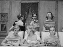 Очень шикарно, женственно, но невозможно вернуть: как одевались женщины в 1940-х