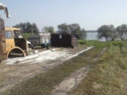 На Днепропетровщине спасатели ликвидировали последствия утечки опасного химического вещества