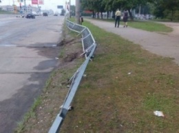 На Салтовке на месте ДТП, где иномарка сбила насмерть пешехода, требуют установить светофор
