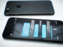 Фото выключателя звука для iPhone 7 подтверждает слухи о новой модели в цвете Space Black
