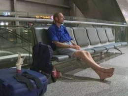 Голландец 10 дней прождал в аэропорту девушку с сайта знакомств