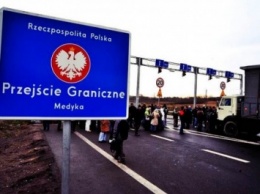 Польша завтра возобновит маломе пограничное движении с Украиной