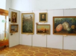 Ко Дню Независимости Сумской художественный музей представит выставки из своих фондов