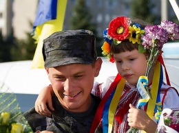 Детей участников АТО в киевских школах будут кормить бесплатно