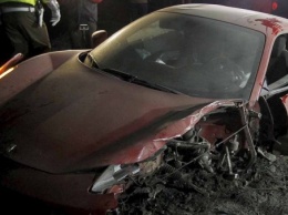 ДТП на миллион: пьяный игрок ФК Ювентус разбил Ferrari 458