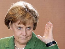Меркель выразила озабоченность ситуацией в Украине
