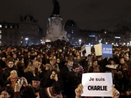 2 подозреваемых в теракте против Charlie Hebdo задержаны во Франции