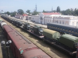Путин стягивает войска в Крым (ФОТО, ВИДЕО)