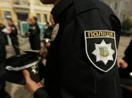 В киевском метро задержан хулиган, набросившийся на пассажира и полицейского