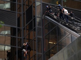 В Нью-Йорке полиция задержала руфера, который вскарабкался на высоту 21-этажа по фасаду главного небоскреба Дональда Трампа