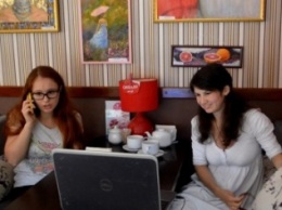 В кафе «Малина» проходит выставка молодых киевских художников (фото)
