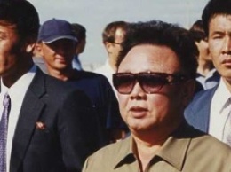 В Петербурге решили открыть мемориальную доску Ким Чен Иру