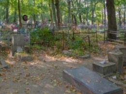 Мемориального заповедника на кладбище в Чернигове не будет