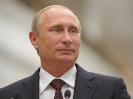 Путин уверяет, что России удалось избежать глубокого кризиса