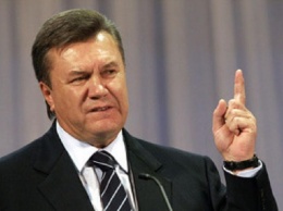 Порошенко: Лишение Януковича звания президента противоречит Конституции