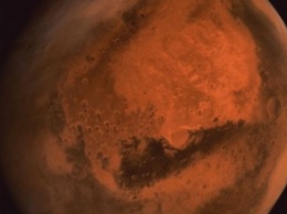 Новые фото НАСА опровергают, что Марс - Красная планета
