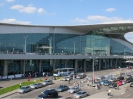Пассажир пропустил рейс в Хабаровск из-за шутки про тротил в багаже