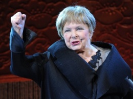 В возрасте 94 лет скончалась старейшая актриса Омского театра драмы Елена Аросева