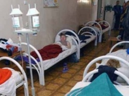 Из детского лагеря под Череповцом госпитализирован 21 подросток