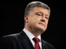 Порошенко обсудит с Меркель и Олландом ситуацию в Крыму и заявления Путина