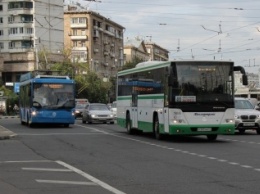 Московские автобусы перешли на единые способы оплаты проезда