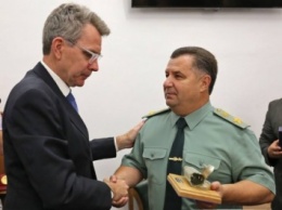 С.Полторак встретился с послом США в Украине