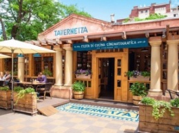 Tavernetta. Место, где пасту носят на руках!