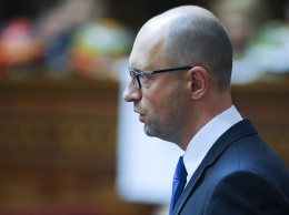 Яценюк вызван на допрос в суд по иску Григоришина