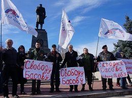 Защита лидера "Русского блока" заявляет о новых признаках фальсификации дела