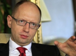 Яценюк: МВФ от Украины ничего не требует