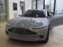 В Сеть попали новые фотографии концептуального кроссовера Aston Martin (ФОТО)