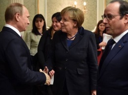 "Недостаточный прогресс" по Украине обсудили Путин, Меркель и Олланд