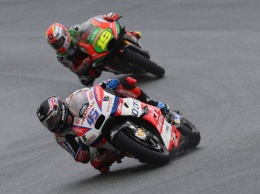 MotoGP: Дождевой Warm-up возглавили пилоты Ducati
