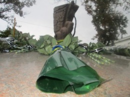 Одесские правоохранители почтили память своих погибших коллег (ФОТО)
