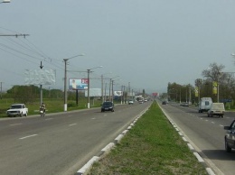 В Крыму потратят миллионы, чтобы переделать только что отремонтированную дорогу к аэропорту