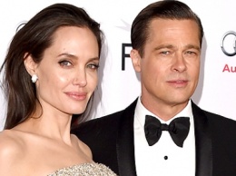 Анджелина Джоли и Брэд Питт не могут жить без омолаживающих процедур