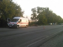 Смертельное ДТП под Каменским возле Елизаветовского котлована: мотоциклист сбил пешехода