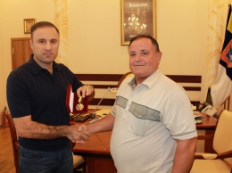Международная ассоциация полицейских раздала медали главным одесским «копам»