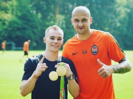 Олимпийский чемпион Верняев посетил тренировку "Шахтера"