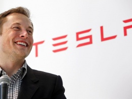 Tesla начинает производство новых аккумуляторов