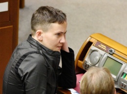 В Верховной раде предупредили Савченко, что Украина любит только мертвых героев