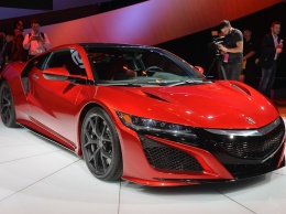 В Японии стартовали продажи суперкара Honda NSX