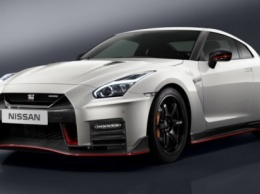 В Японии начались продажи спорткупе Nissan GT-R Nismo 2017 модельного года