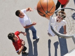 В Симферополе появятся 5 новых баскетбольных площадок
