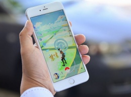 Политика застали за игрой в Pokemon Go на заседании парламентского комитета по обороне в Норвегии